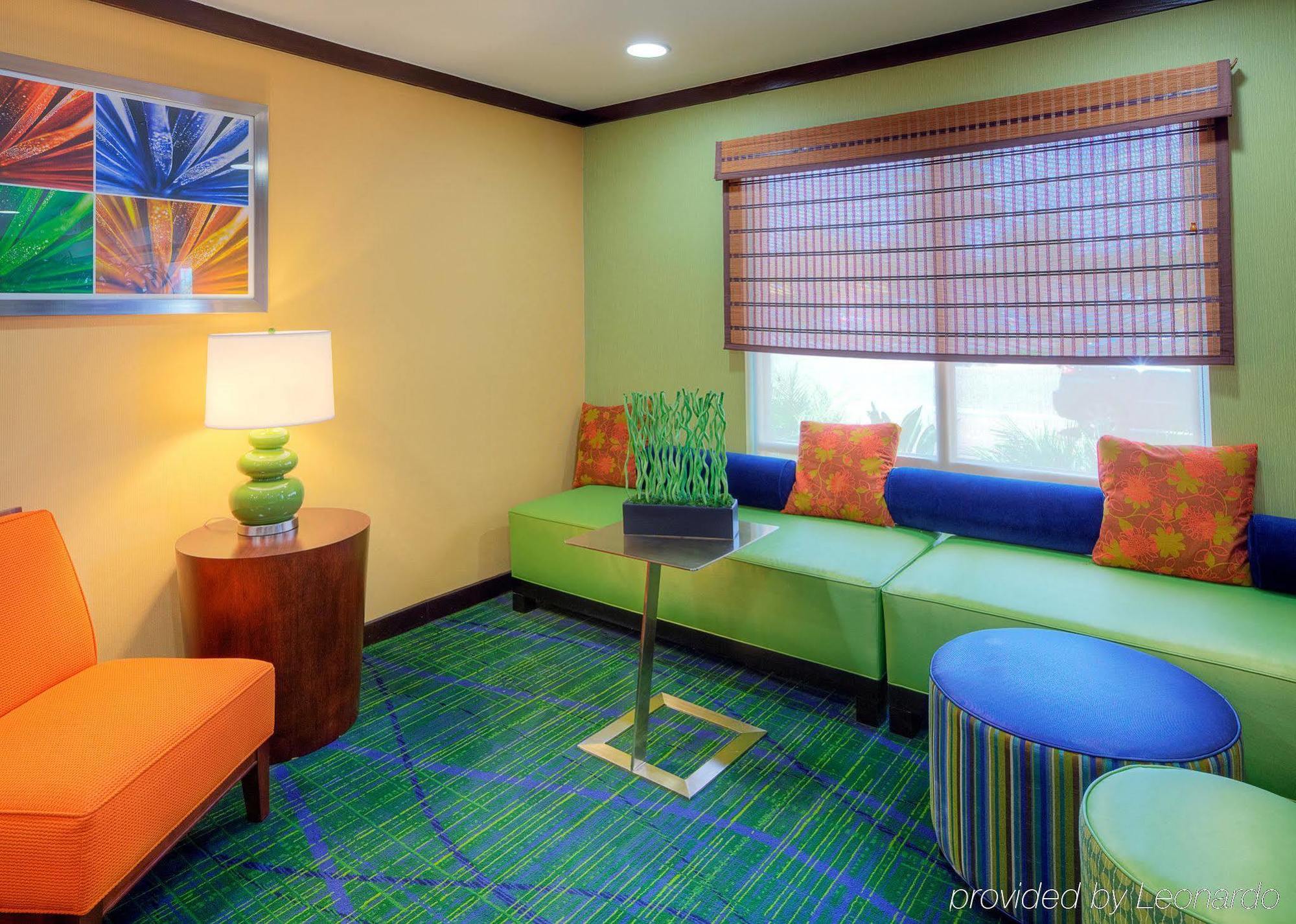 Fairfield Inn & Suites Laredo Exterior photo